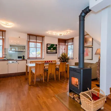 Althofen 94 Apartment *